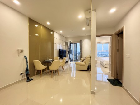 Cho thuê nhanh sunrise city view 2 pn giá 12tr/thang ntcb