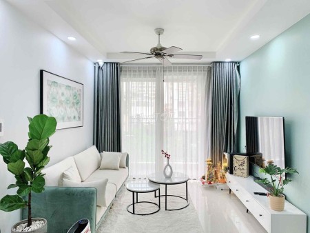 CÓ SUẤT Ô TÔ SẴN - CĂN HỘ 98M2 2PN 2WC, Phòng khách siêu rộng - THE BOTANICA khu sân bay - FULL NT