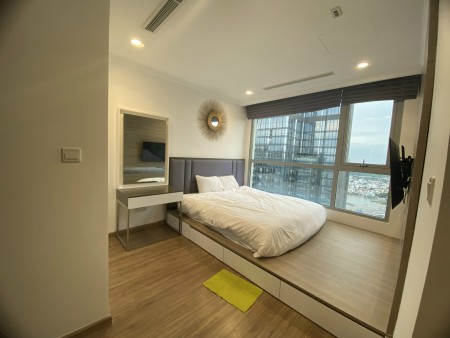 CHO THUÊ CĂN 3PN 2WC DT 105M2, Căn hộ đã thiết kế lại toàn bộ nội thất cao cấp toà LANDMARK