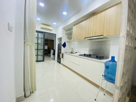 Căn hộ 1PN tách bếp fullNT ngay gần chung cư The MarQ, Lim Tower Quận 1