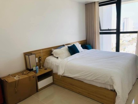 Cho Thuê Hiyori 2PN, Tầng 22 cao đẹp, View Sông Hàn, 14 Triệu, Nội Thất Đẹp