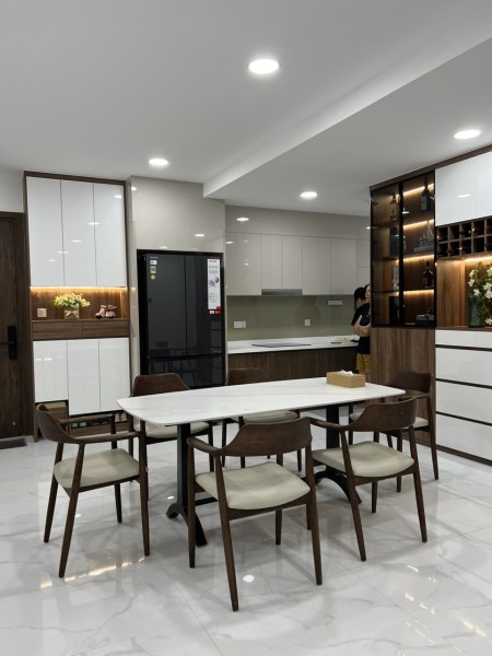 Giỏ hàng cho thuê full nội thất khu Diamond Celadon City Tân Phú giá chỉ từ 19 TRIỆU