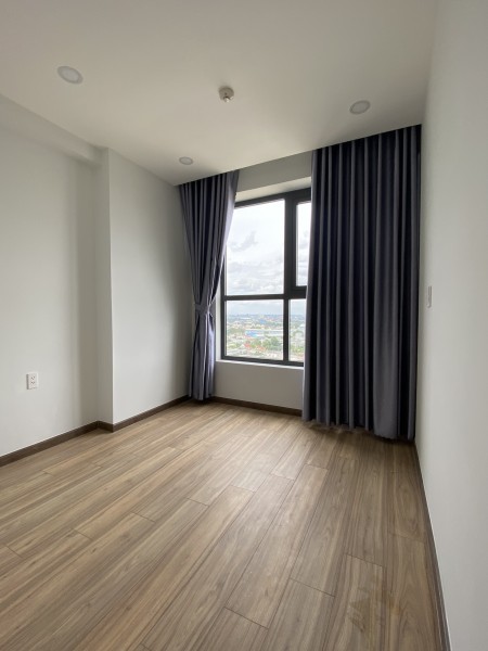 Cho thuê căn hộ Bcons Sala giá 5,5tr/tháng nội thất