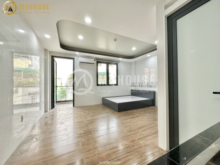 Cho thuê căn hộ, Mới 100%, Gần Ngã Tư Hàng Xanh, Có Cửa Sổ - Ban Công thoáng mát