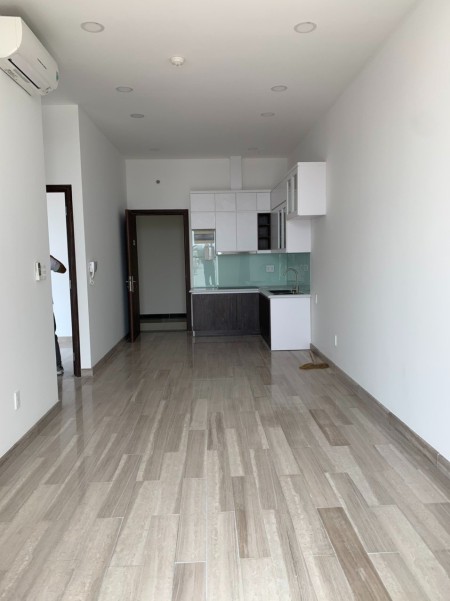 Cho thuê căn hộ 1pn The Sun Avenue nội thất cơ bản vào ở liền, có thêm 1 phòng kho