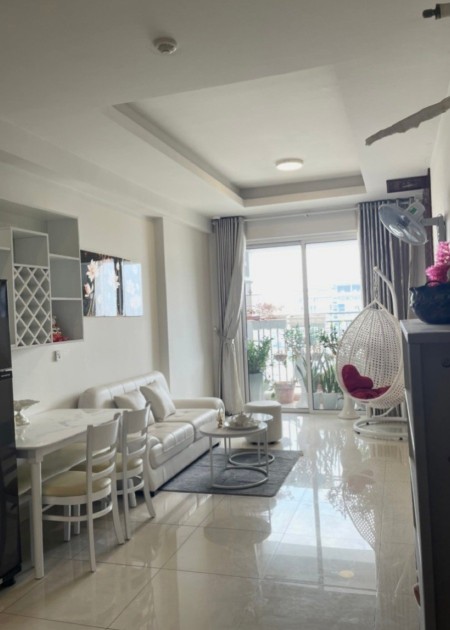 Cho thuê chung cư Richstar, Q, Tân Phú . DT 65m2, 2pn, 2wc, full nt. Gía 11tr/tháng LH 0773514110