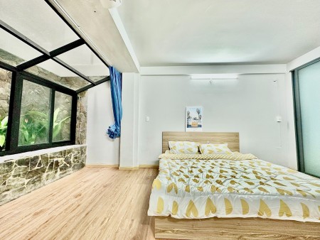 Cho thuê căn hộ dịch vụ cao cấp ở Lê Thánh Tôn, quấn, nội thất cao cấp, giá 10 triệu