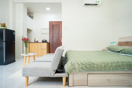 Căn hộ dịch vụ Full nội thất, mới khai trương gần cầu Nguyễn Vẵn Cừ, Khu dân cư TrungSơn, 30m2, 1 phòng ngủ, 1 toilet