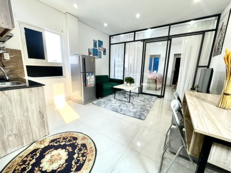 1PN 50m2 bên cạnh trường ĐH Luật Quận 4, full nội thất