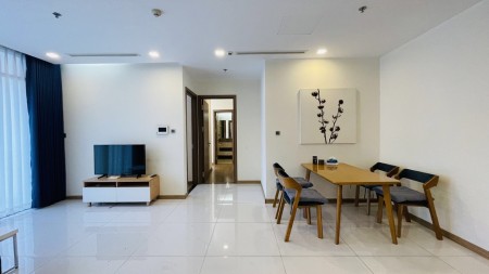 Cho thuê căn 2pn 2wc, full nt chung cư Vinhomes Central Park giá thuê 22tr. LH: 0933 339 321Ms Thụy