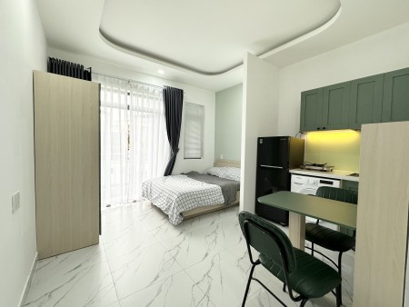 Căn hộ studio Full nội thất cao cấp, có máy giặt riêng - gần Đại học Bách Khoa