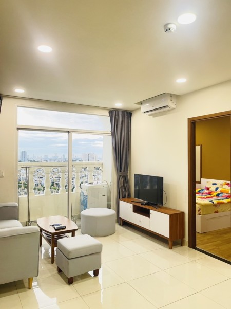 CHO THUÊ 2PN Cc Grand Riverside  283 Bến Vân Đồn, P2, Quận 4
