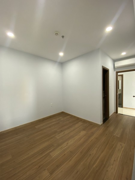 Cần cho thuê chung cư Bcons Garden giá 4triệu/2pn 2wc
