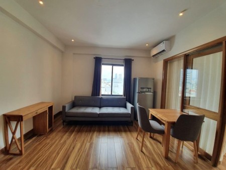 Cho thuê căn hộ 1 phòng ngủ riêng khu phố Hàn quốc, đường Dương Đình Nghệ