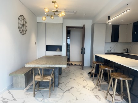 Thuê 2PN Crest Metropole đầy đủ đồ, view sông 115m2 có bồn tắm 62 triệu