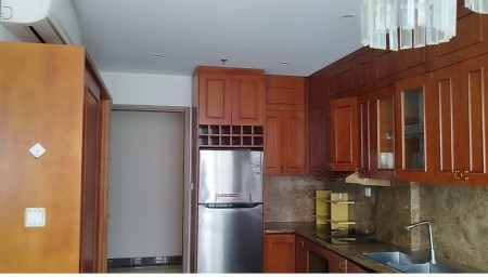 Chính chủ cho thuê gấp căn hộ 2 Phòng ngủ + 1+ 2WC. 70m2. Giá chỉ: 7 triệu. Nội thất như hình