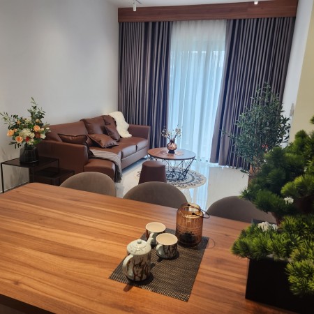 Căn hộ Diamond Alnata Tân Phú 92m2 , full nội thất bao phí quản lý.