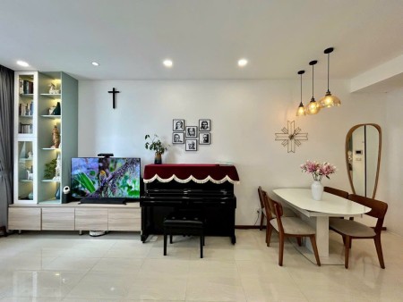 Cho thuê 2PN 80m2 view sông siêu đẹp tại One Verandah Nhà sạch mới giá thuê siêu tốt