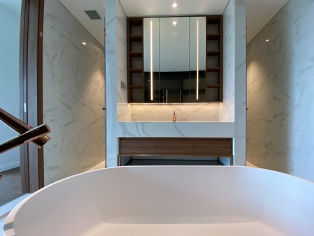 Thuê Crest Metropole Thủ Thiêm 2PN bồn tắm nằm view LM81 100m2 34 triệu