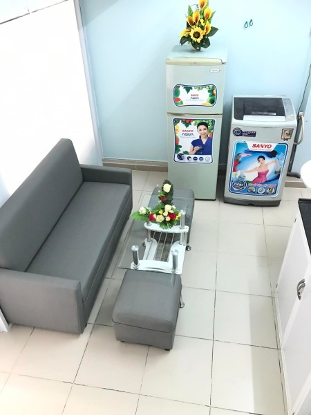 Cho thuê căn hộ 2 phòng ngủ, full nt cạnh chợ Hoàng Hoa Thám, Etwon, Bàu Cát, 45m2, 2 phòng ngủ, 1 toilet