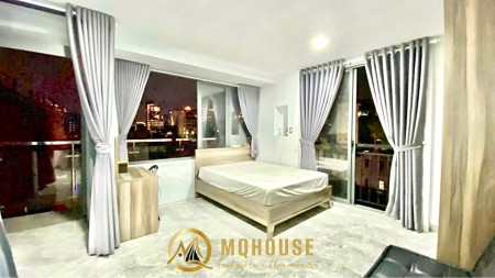 Căn hộ Ban công hẻm an ninh gần Công Viên Lê Văn Tám - Đại Học Kinh Tế Q1-3