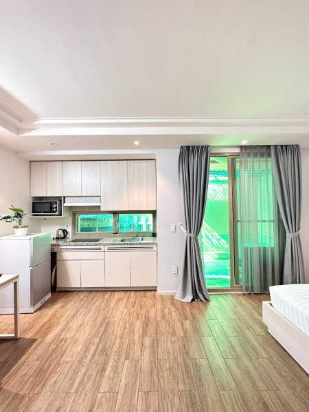 Cho thuê ngắn/dài hạn (1- 12 tháng) căn hộ DV đầy đủ tiện nghi, nhà mới, full nội thất.