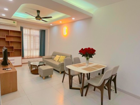 Cho thuê căn hộ Sky Garden Quận 7 view CÔNG VIÊN THỦY TINH.71m2 2PN giá 10tr/th
Lh:0914241221 Thư