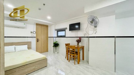 Căn Hộ có ban công thoáng mát gần Lotte Mart quận 7
Vị trí : đường Mai Văn Vĩnh .