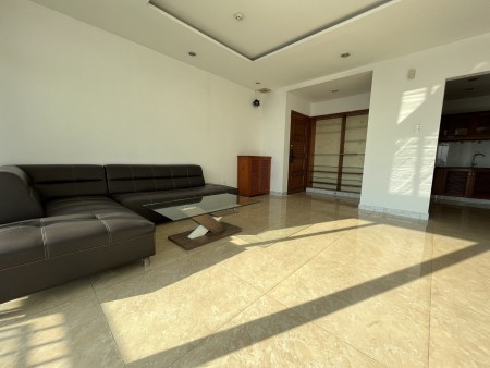 cho thuê căn hộ chung cư Hoàng Anh River View Thảo Điền Q2, 4pn, 181m2, 35tr