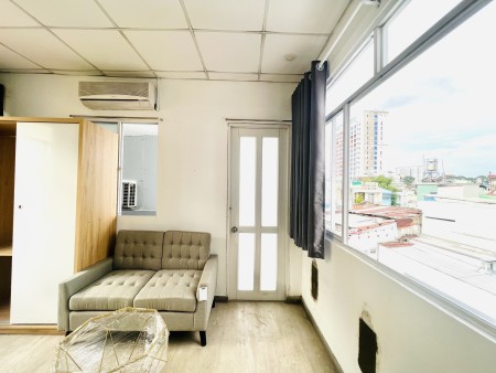 Căn hộ 1 PN ban công full nội thất quận 3 gần BV Tai Mũi Họng