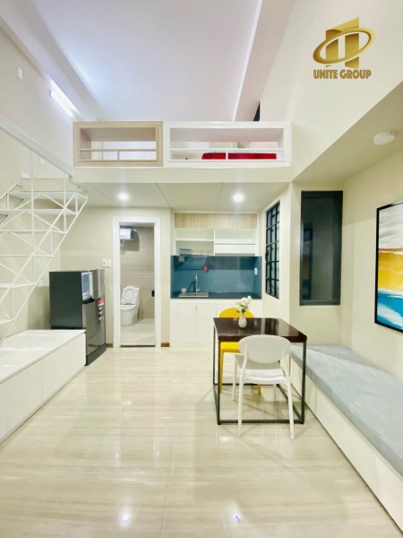 Duplex trắng thiết kế hiện đại cao cấp đầy đủ tiện nghi