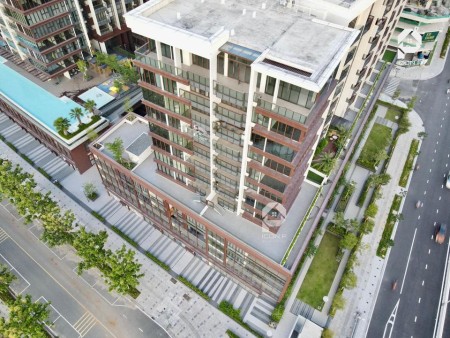 Cho thuê căn hộ 4PN + sân vườn, giá chỉ 4990 USD. Liên hệ xem nhà: 0981 799 185