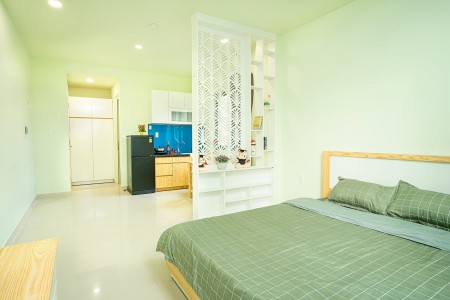 Căn hộ full nội thất cửa sổ lớn tách bếp Dương Bá Trạc, P1, Quận 8