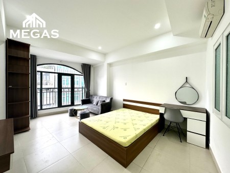 Căn Hộ Cao Cấp 1 Phòng Ngủ Riêng - 50M2 - Full Nội Thất Cao Cấp Ngay Bạch Đằng - Sân Bay TSN