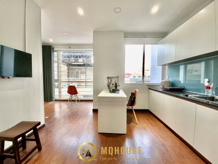 Căn hộ studio, 1Pn Ban công hẻm an ninh gần Công viên Lê Văn Tám, Đại học Kinh tế Q1