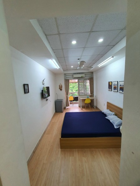 Cho thuê Căn Hộ Ban công Full NT Quận 1