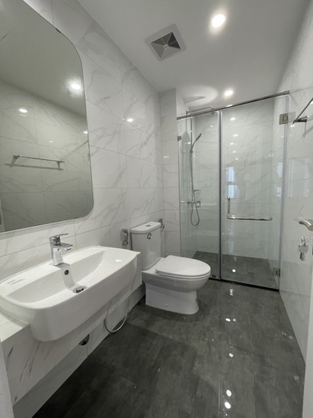 Cho thuê 1N+1 NB 43m nhà mới 8tr/th MPDV Vinhomes Smart City