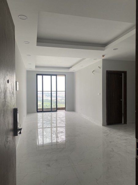 căn hộ 2pn tại Opal Skyline cho thuê nhà trống sẵn rèm bao phí quản lí năm đầu