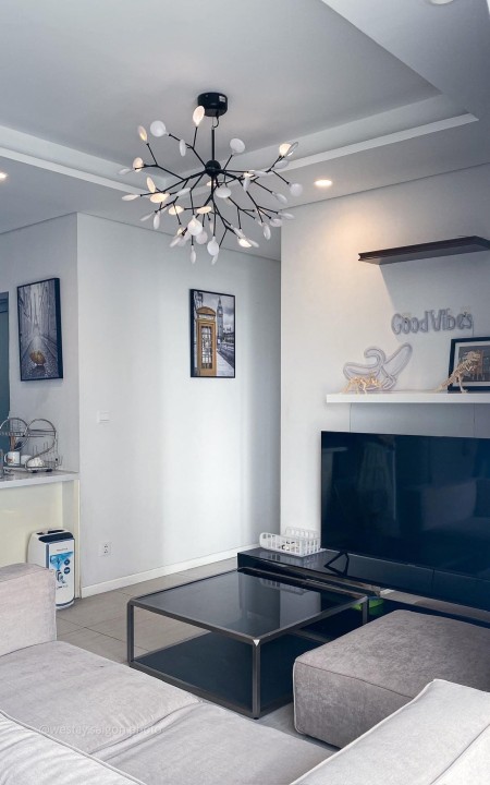 Căn hộ cao cấp sát sông yên tĩnh 2 Phòng Ngủ nhà cực đẹp giá tốt em Chính chuyên dự án Đảo Kim Cương