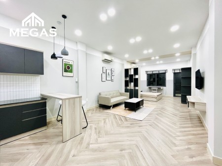 Căn Hộ Full Nội Thất Mới 100% - Thiết Kế Hiện Đại - Bancol Sau, Cửa Sổ Lớn - ngay Trường Chinh