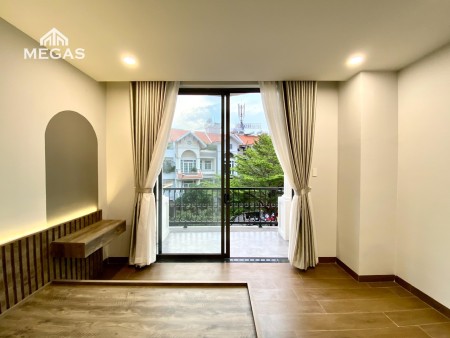 Khai Trương Phòng Ban Công Rộng 50m2 - Nội Thất Cao Cấp - Đường Mai Chí Thọ, Quận 2 - LH: 0876448117