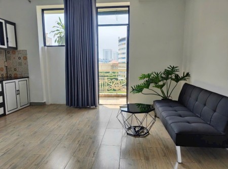 Căn Hộ 1PN ban công Gần Crescent mall, PmH, đh RMIT quận 7