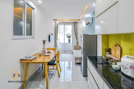 Căn Hộ Cao Cấp 1PN Ban Công - Máy Giặt Riêng Ngay Sân Bay Tân Sơn Nhất
