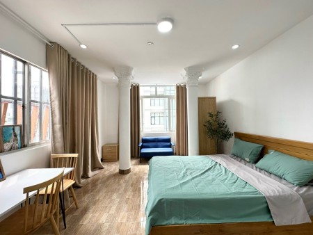 Căn hộ 35m2 Ban công Đầy đủ nội thất Gần Chi Cục Thuế Đakao Quận 1 Gần sân Vận Động Hoa Lư