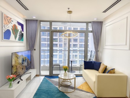 Cho thuê gấp 3pn view sông Vinhomes Central Park nhà đẹp như hình