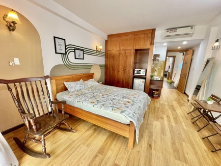 Studio, 1PN full NT gần ngã sáu Phù Đông, công viên Tao Đàn, chợ Bến Thành, dinh Độc Lập, 30m2, 1 phòng ngủ, 1 toilet