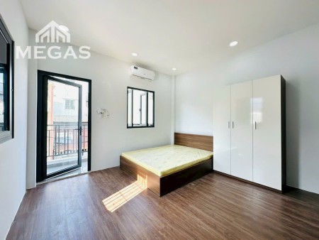 Phòng tại BanCol với đầy đủ nội thất, và mức giá tốt, nằm ngay Phạm Văn Bạch - Trường Chinh