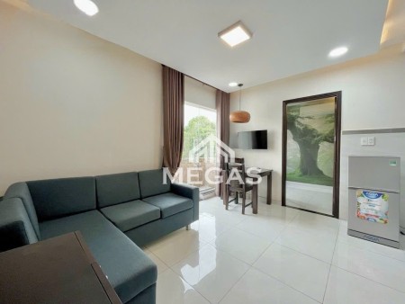 Căn Hộ 1 Phòng Ngủ - Ban Công Full Nội Thất - Rộng 50m2 Ngay Sân Bay - Bạch Đằng - CV Hoàng Văn Thụ