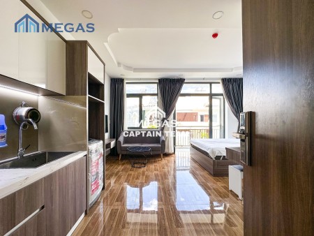 Căn hộ Cao cấp mới xây 100%- NGUYỄN VĂN TRỖI - Đầy đủ tiện nghi - Ban công thoáng - Giáp quận 3