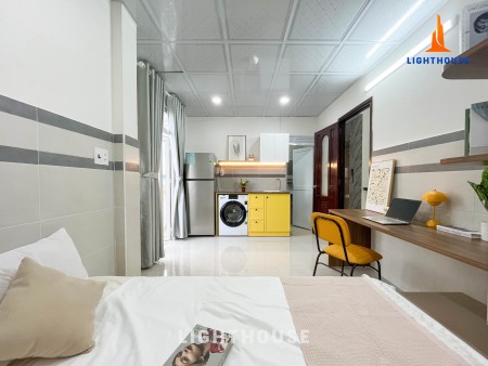 Căn hộ ban công, cửa sổ full nội thất, máy giặt riêng gần đại học Văn Lang